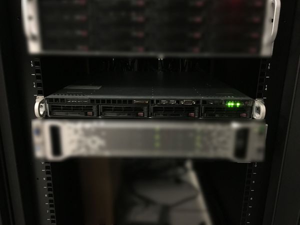 My All-in-one colocated ESXi server